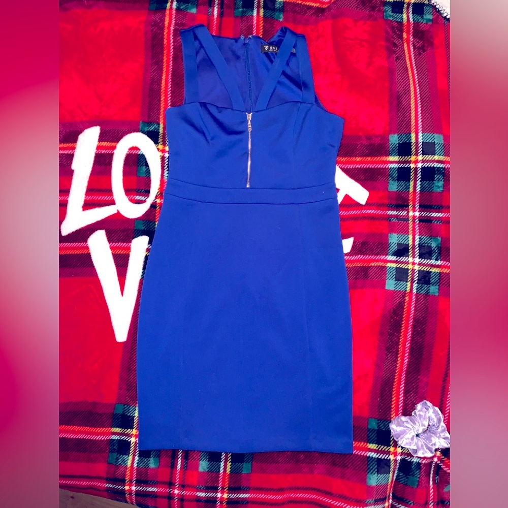 Guess brand Elegant Blue Sleeveless Dress